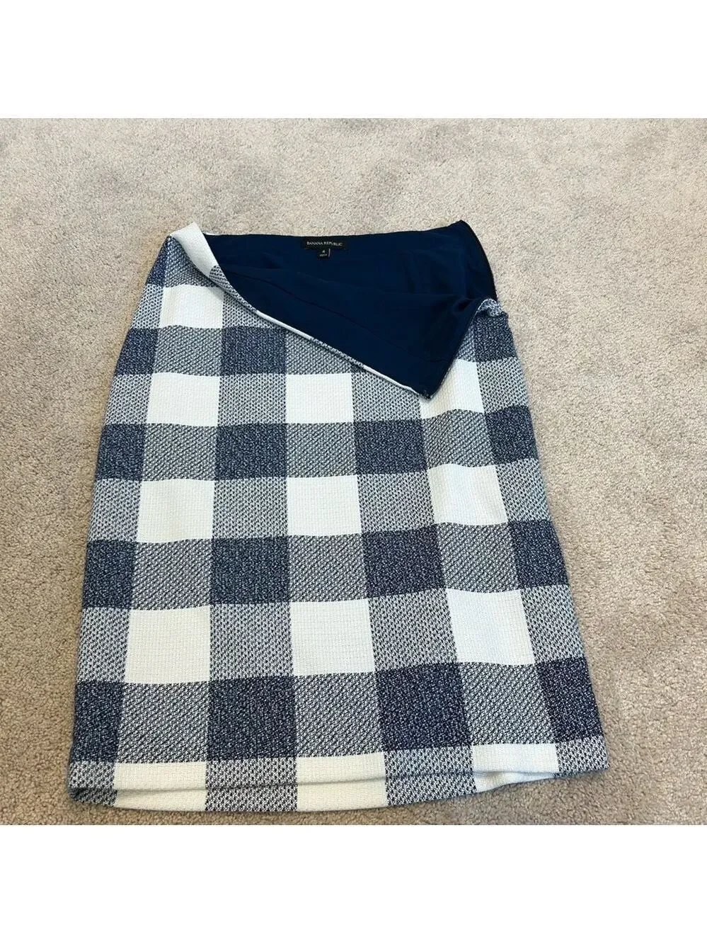 BANANA republic blue white checkered pencil skirt Sz 4